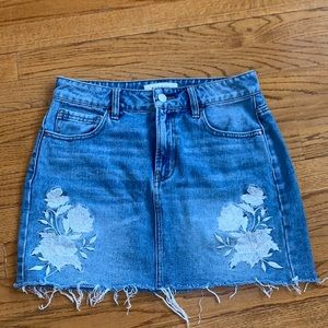 Jean mini skirt